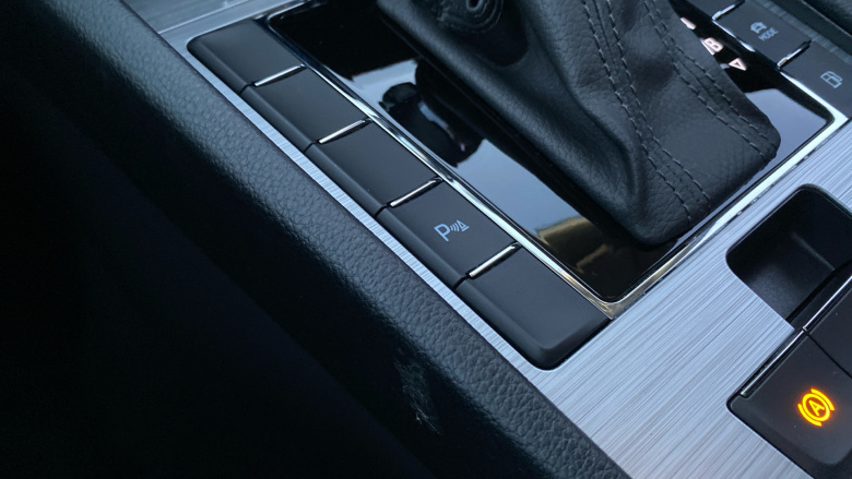 Skoda Superb 1.4 TSI iV SE Technology DSG 5dr Estate